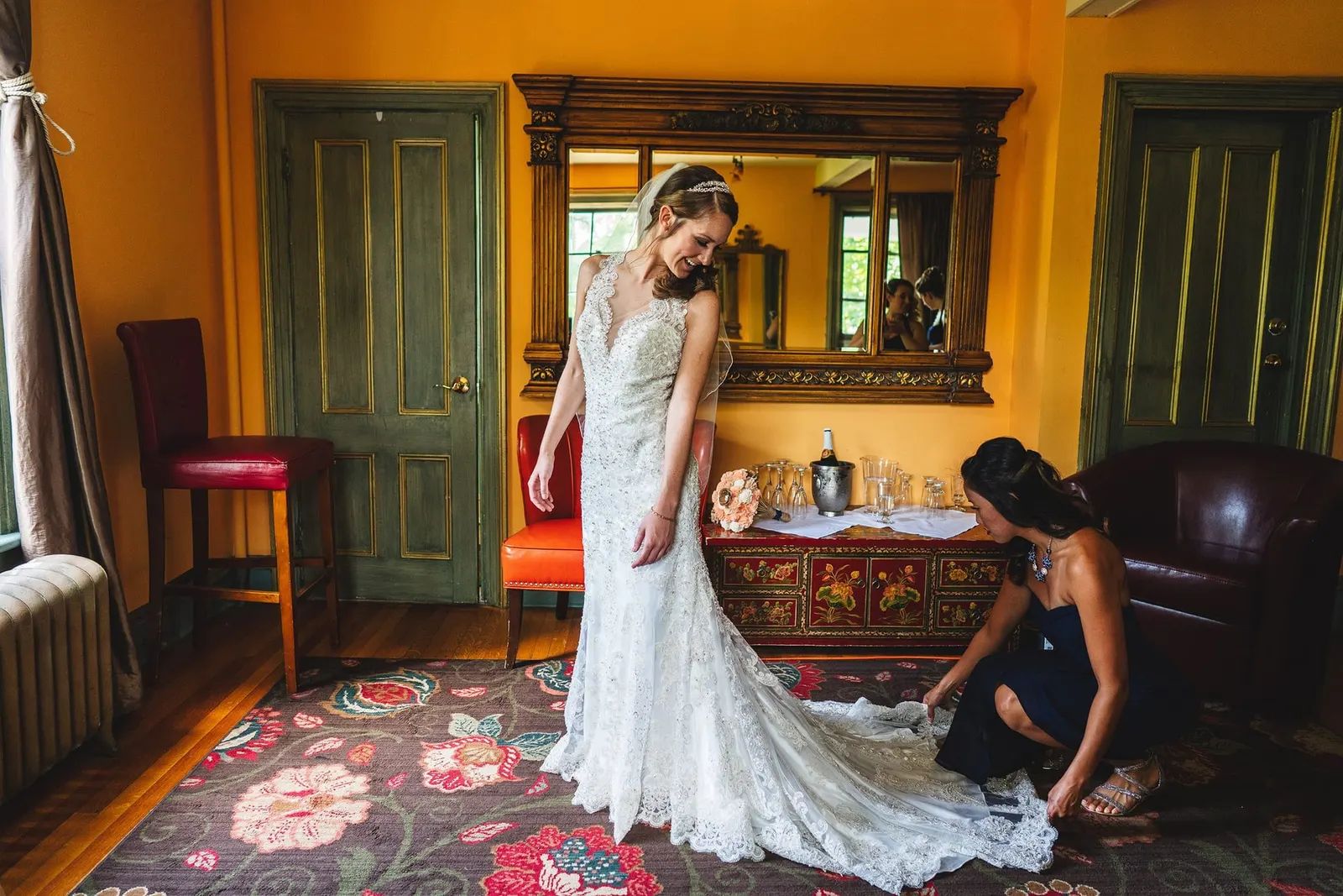 feast-at-round-hill-wedding-12.jpg