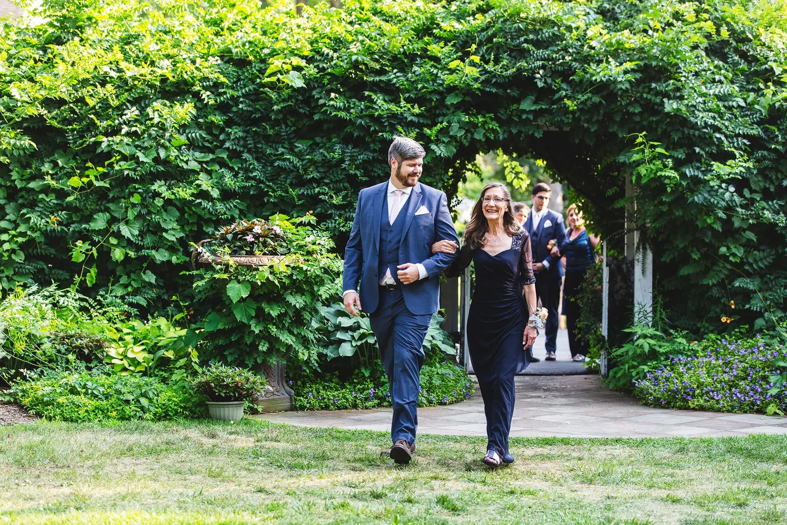 feast-at-round-hill-wedding-43.jpg