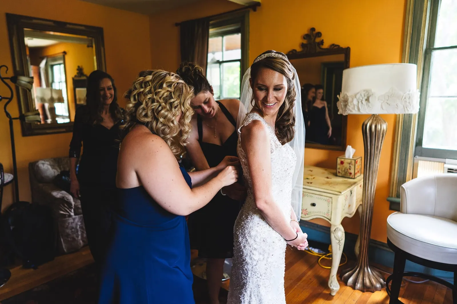 feast-at-round-hill-wedding-9.jpg